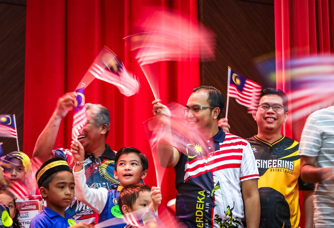 UiTM Cawangan Selangor Suntik Semangat Patriotisme Komuniti Cilik