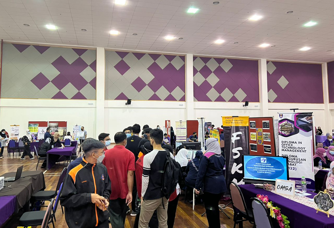 Ekspo Selangkah Ke UiTM (ESKU) UiTM Cawangan Pahang Kampus Raub