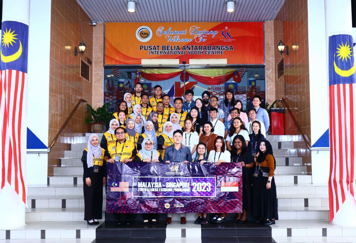 Dari pengurusan biodiversiti ke peringkat antarabangsa: Nur Aisyah Nizayatul lakar sejarah melalui program The Youth Opportunity and Exchange